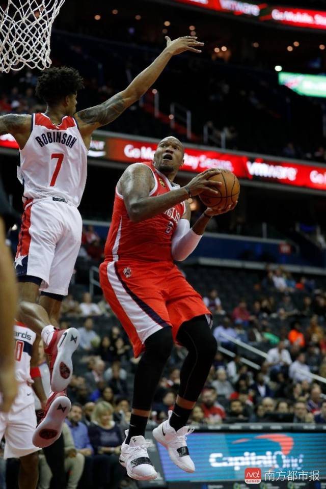 JIUYOU-足球国足开除奖励远射必进卡叶辰笔趣阁